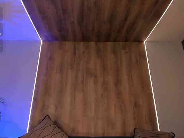 MaryLewis webcam