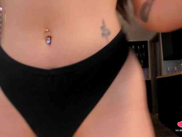 MaryLewis webcam