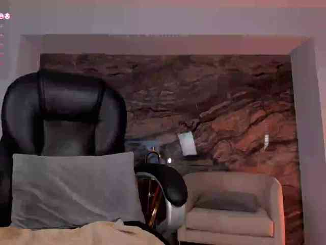 MaryLewis webcam