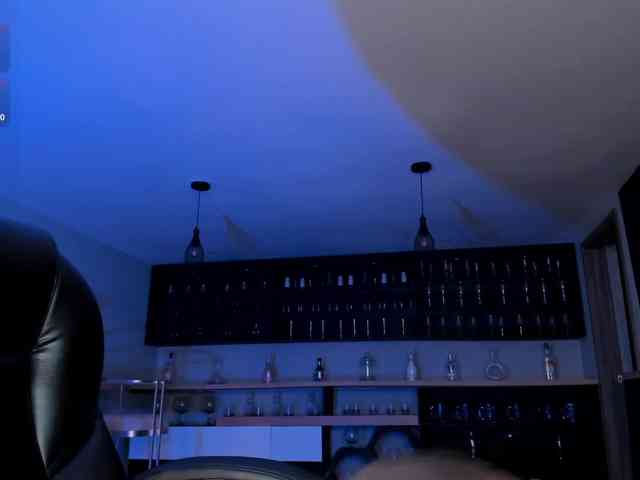 MaryLewis webcam