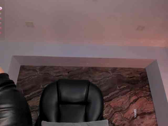 MaryLewis webcam