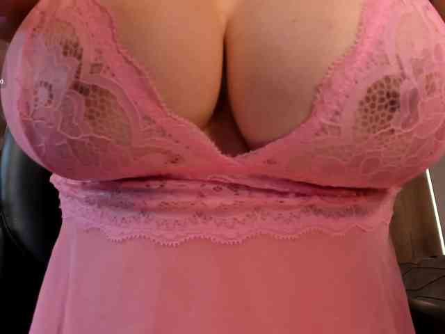 MaryLewis webcam