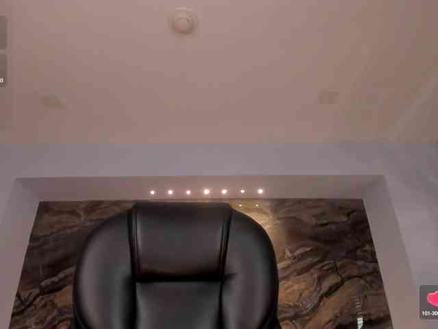 MaryLewis webcam