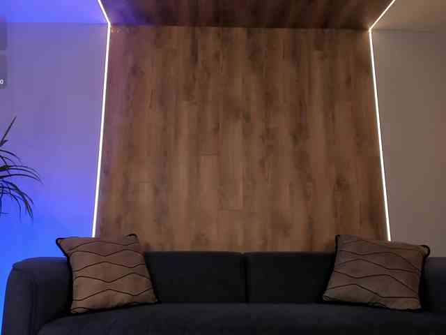 MaryLewis webcam