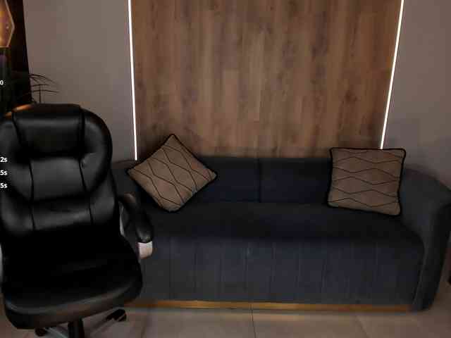 MaryLewis webcam