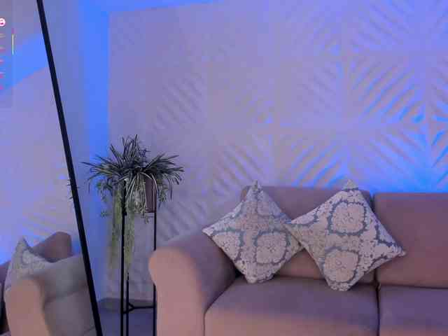 MaryLewis webcam