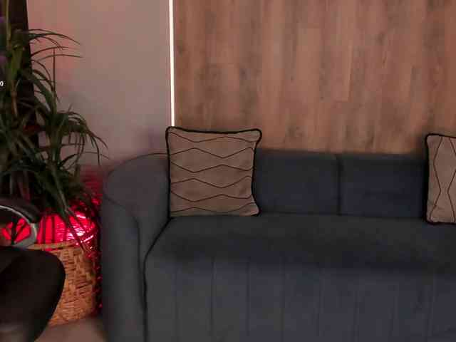 MaryLewis webcam