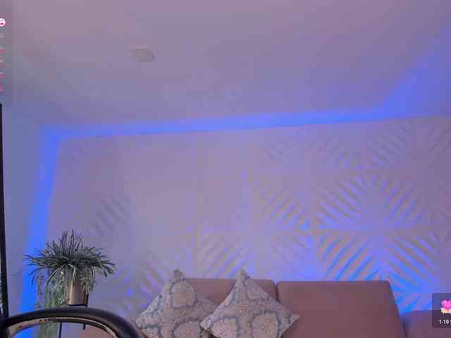 MaryLewis webcam