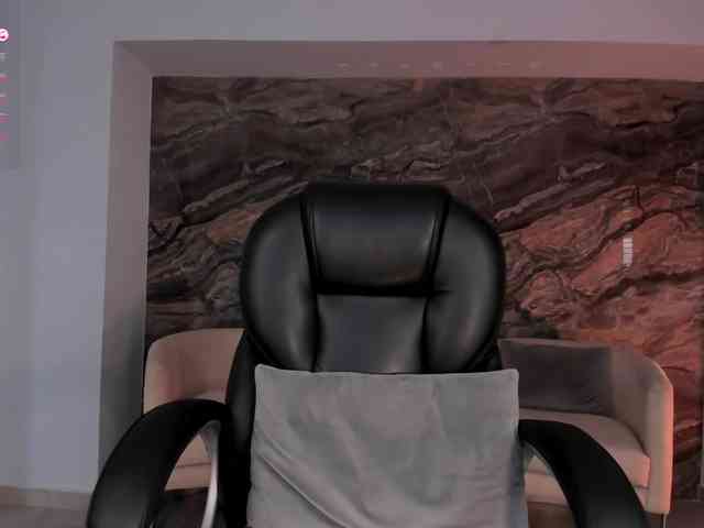 MaryLewis webcam