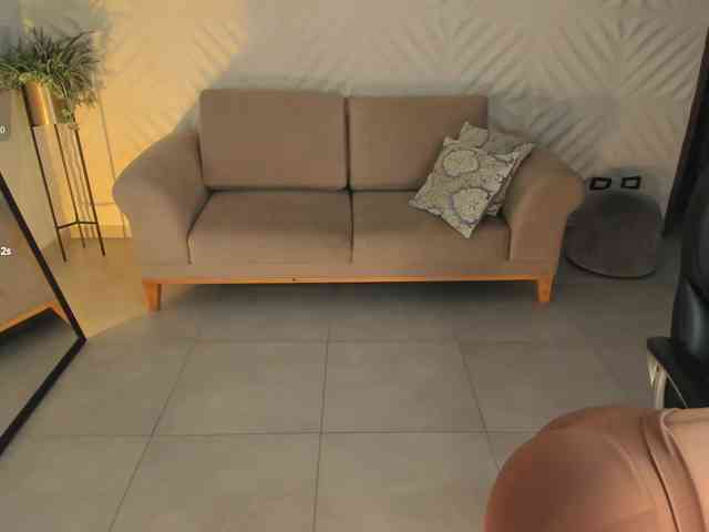 MaryLewis webcam