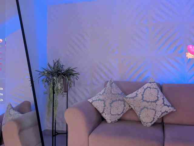 MaryLewis webcam
