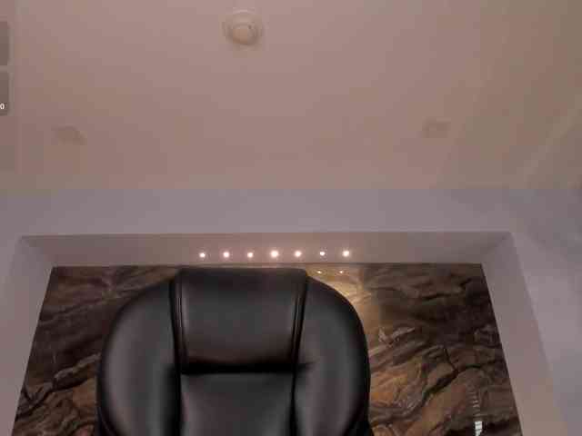 MaryLewis webcam