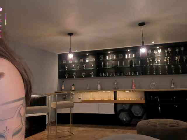 MaryLewis webcam