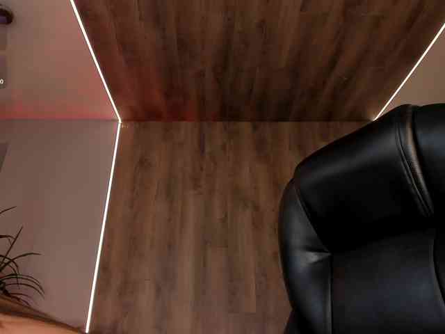 MaryLewis webcam