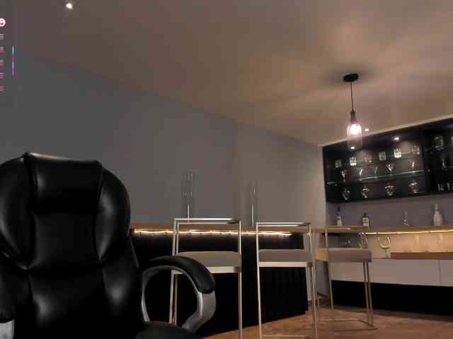 MaryLewis webcam