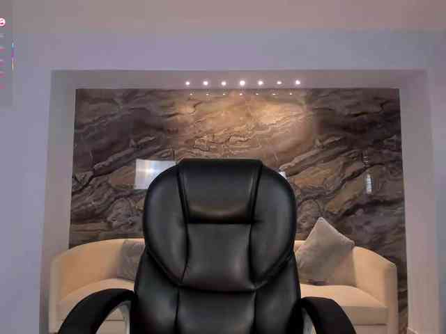 MaryLewis webcam