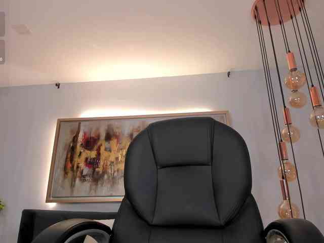 MaryLewis webcam