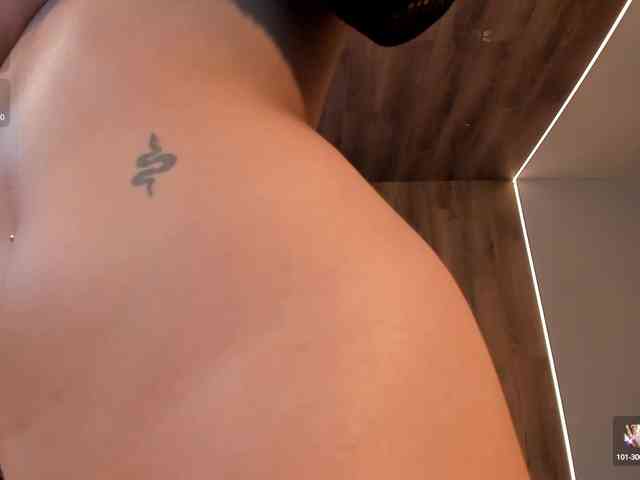 MaryLewis webcam