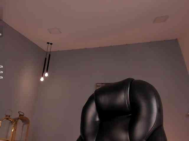 MaryLewis webcam