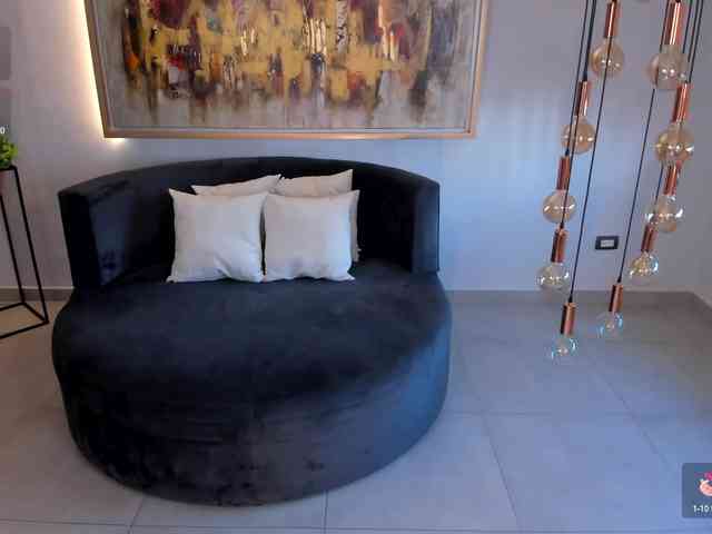 MaryLewis webcam