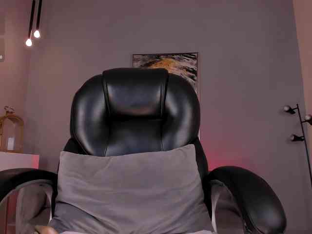 MaryLewis webcam