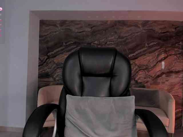 MaryLewis webcam
