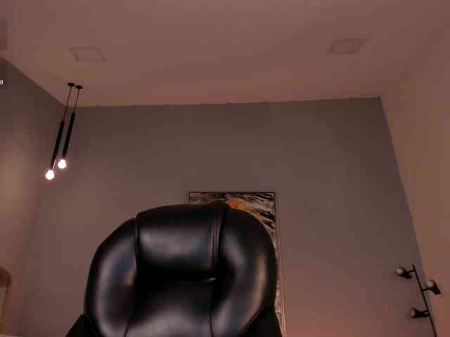 MaryLewis webcam