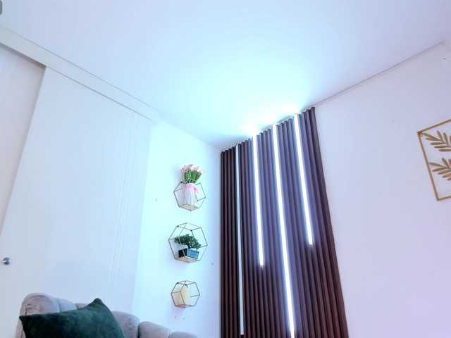 AnaStalin1's BongaCams show and profile