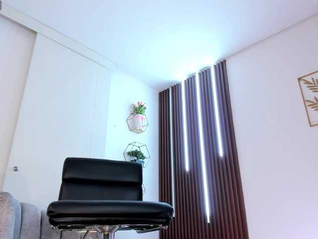 AnaStalin1's BongaCams show and profile