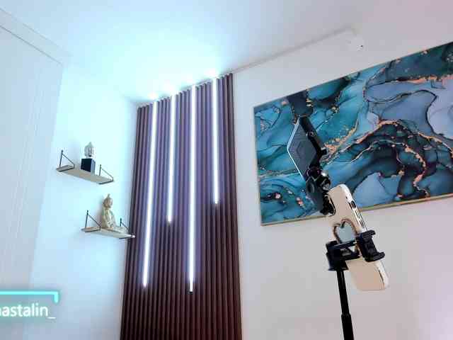 AnaStalin1