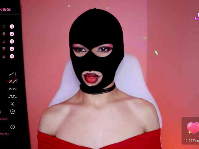 TathiDelvey Live Webcam on BongaCams