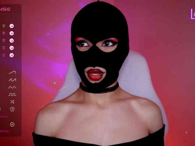 TathiDelvey Live Webcam on BongaCams