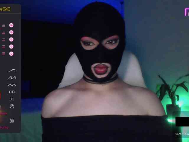 TathiDelvey Live Webcam on BongaCams