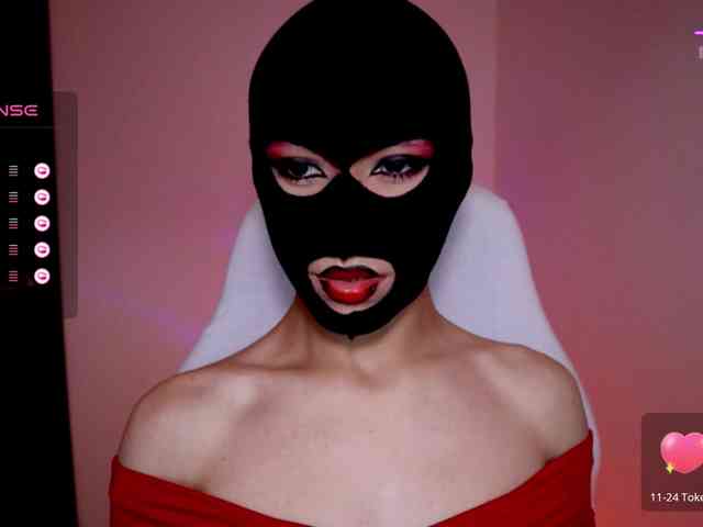 TathiDelvey Live Webcam on BongaCams