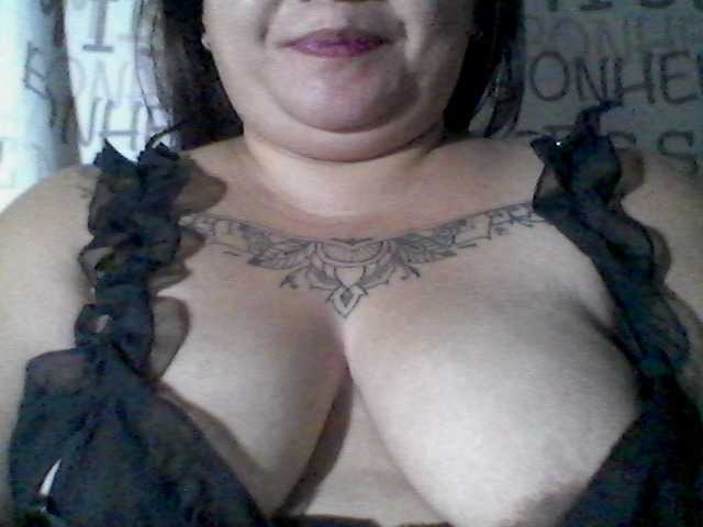 sweetasian33's BongaCams show and profile