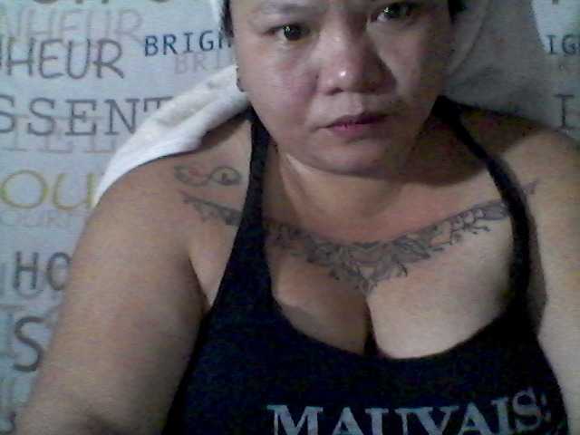 sweetasian33's BongaCams show and profile