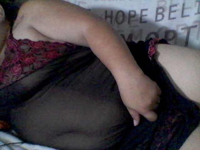 sweetasian33's BongaCams show and profile