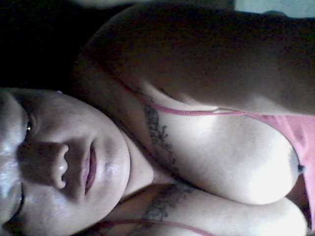 sweetasian33's BongaCams show and profile