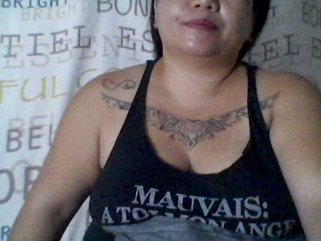 sweetasian33's BongaCams show and profile