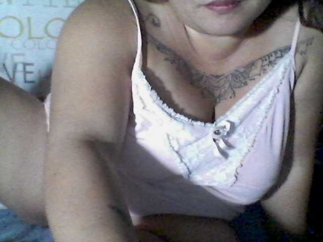 sweetasian33 live cam profile