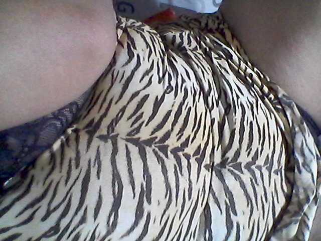 sweetasian33's BongaCams show and profile