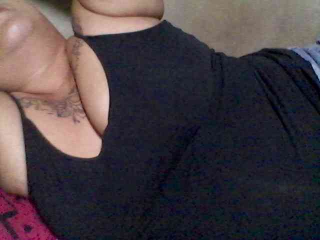 sweetasian33 webcam