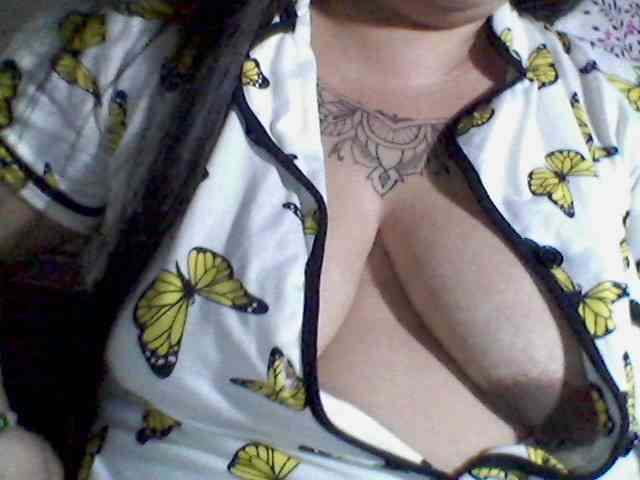 sweetasian33 webcam