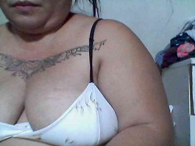 sweetasian33 webcam