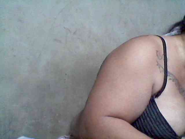 sweetasian33 webcam