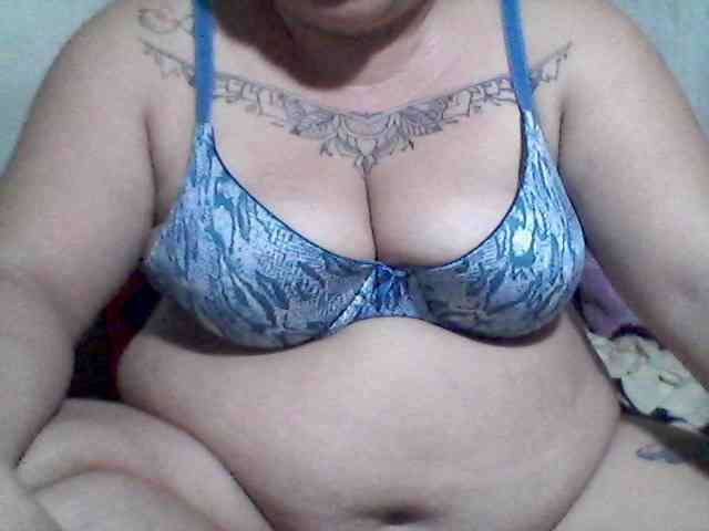 sweetasian33 webcam