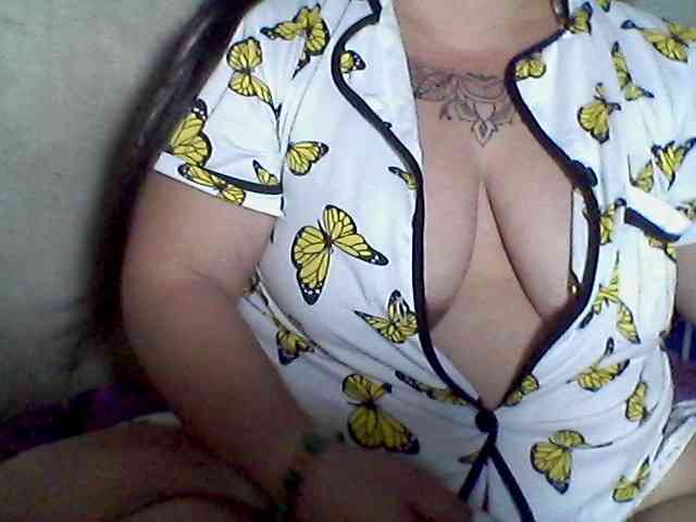 sweetasian33 webcam