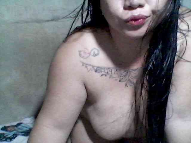 sweetasian33 webcam