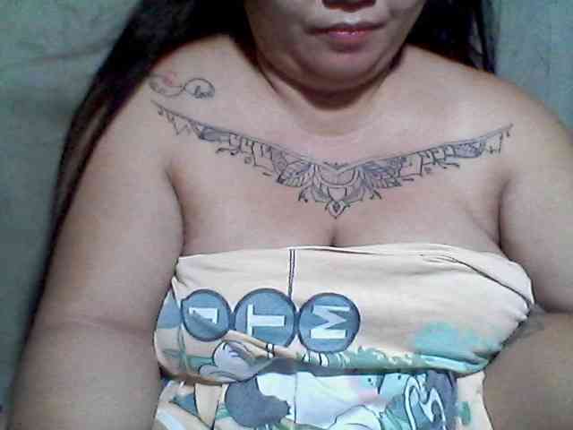 sweetasian33 webcam