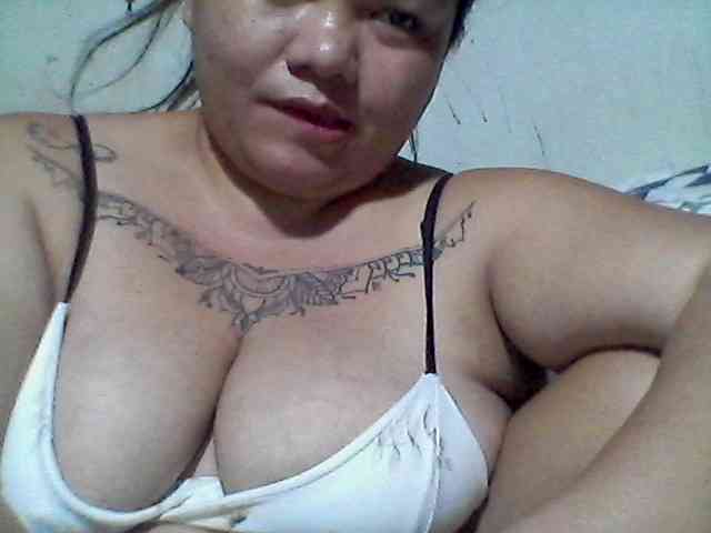 sweetasian33 webcam